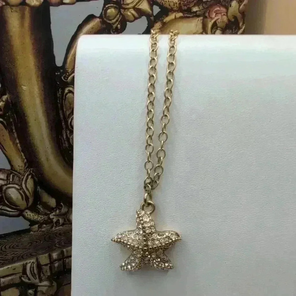 J Crew Goldtone Star Pendant Necklace Cubic Zirconia Lobster Claw 26 Inch - Picture 1 of 6